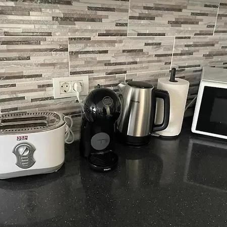 Stunning Lovely Flat With Pool And Wi-fi, 31 بيت للعطل أرونا