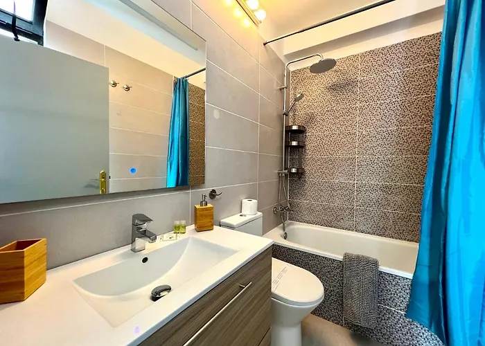 Stunning Lovely Flat With Pool And Wi-fi, 31 * أرونا