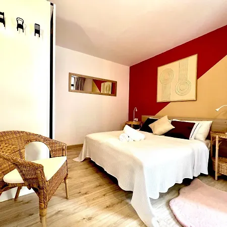 Stunning Lovely Flat With Pool And Wi-fi, 31 Сasa de vacaciones