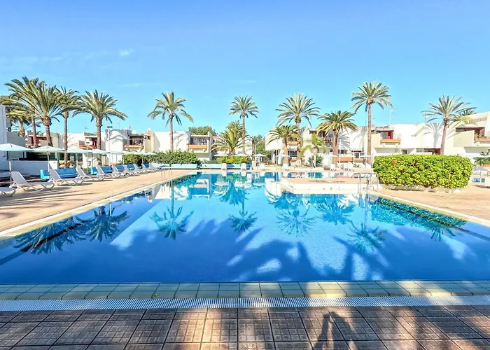 Stunning Lovely Flat With Pool And Wi-fi, 31 Feriehus Arona (Tenerife)